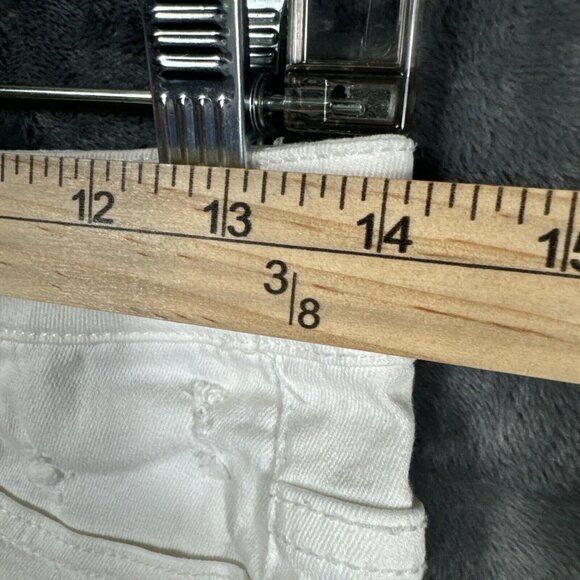 Klique B Denim Shorts Girls Distressed White Size Medium Light Wash Stretch - Picture 7 of 10